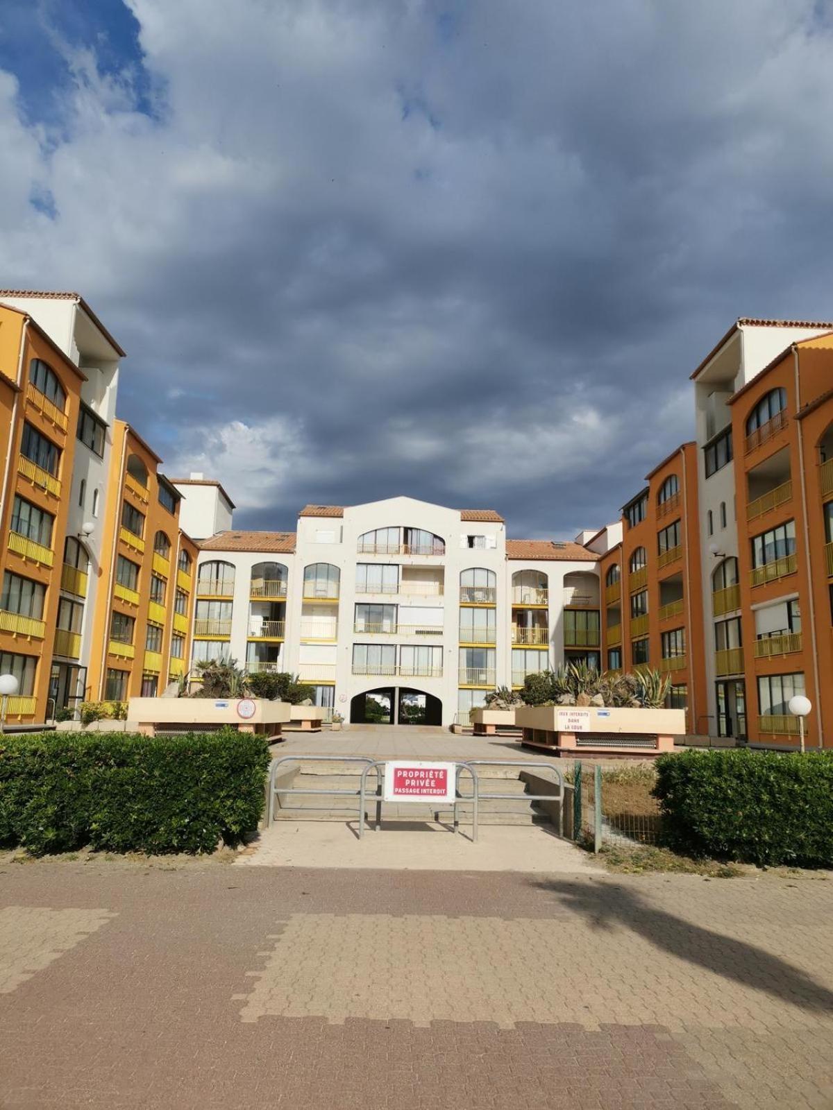 Appartement Vue Mer,Acces Direct Plage,Fibre,Clim,Parking Public Gratuit 르발카레스 외부 사진
